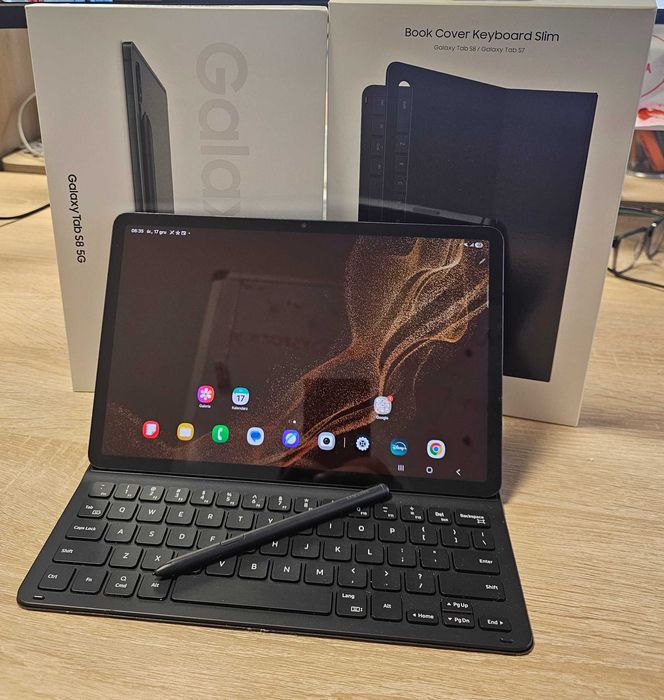 Samsung Galaxy Tab S8 + etui z klawiaturą SM-X706B Warszawa