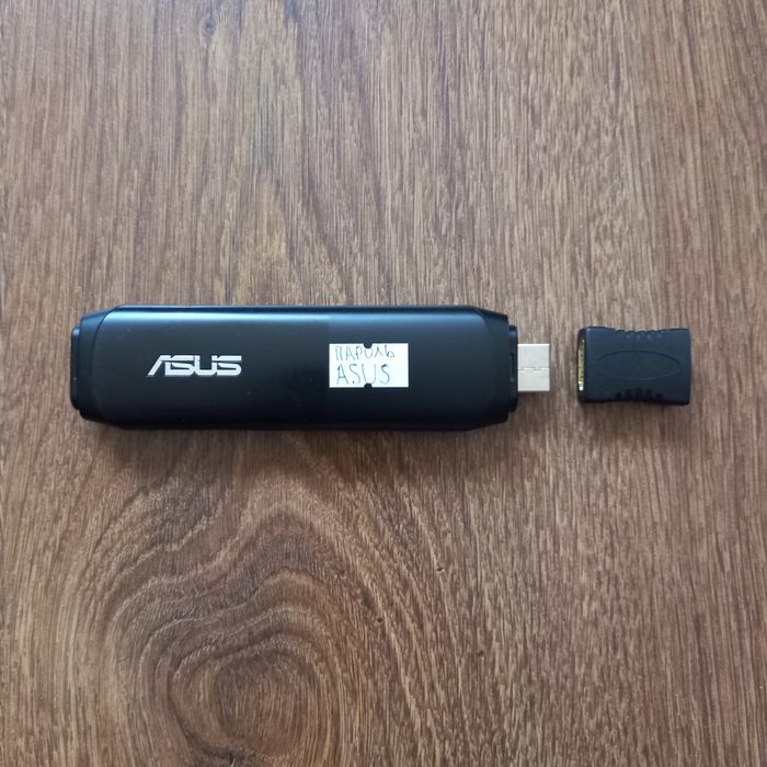 Міні ПК ASUS VivoStick TS10