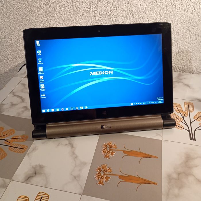 Notebook Medion Akoya P2214T