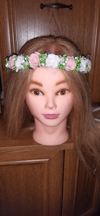 Wianek komunijny jak żywy