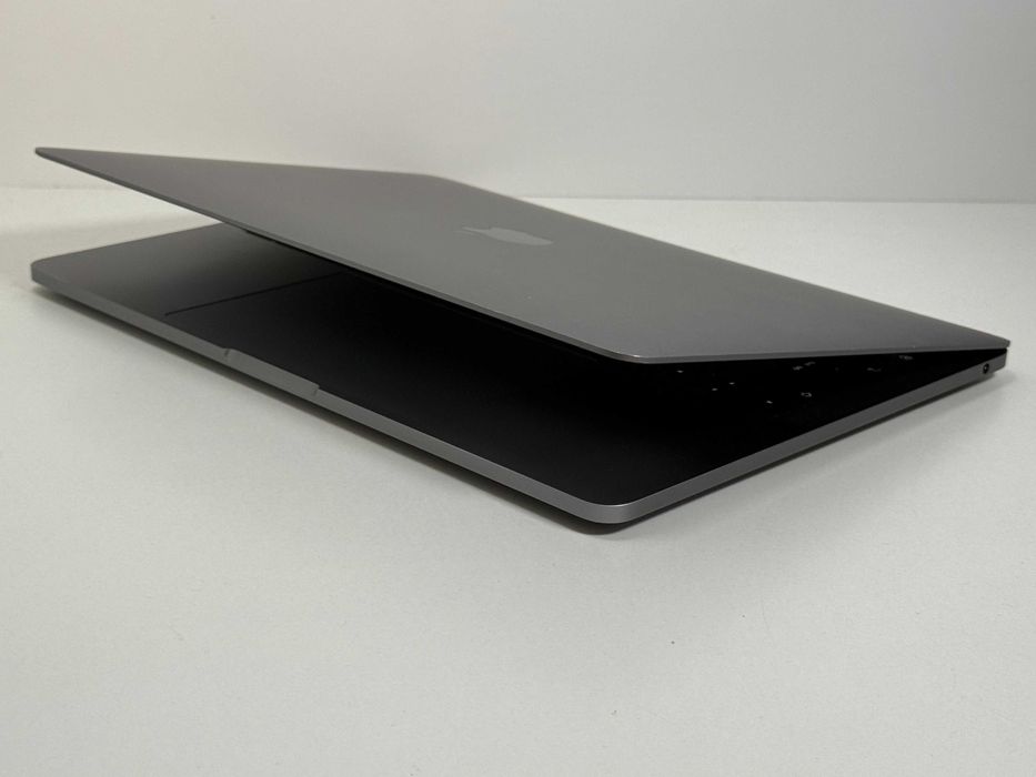 Apple MacBook Pro 13 2019 TouchBar - i5 8GB RAM / 128GB SSD - 87% Kondycji baterii - Gwarancja -
