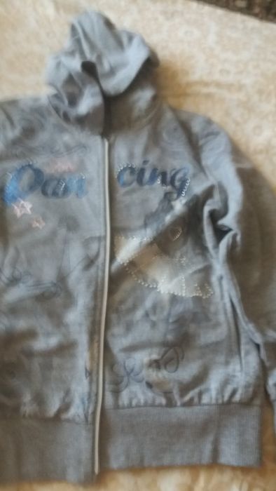 Разные кофты для девочки