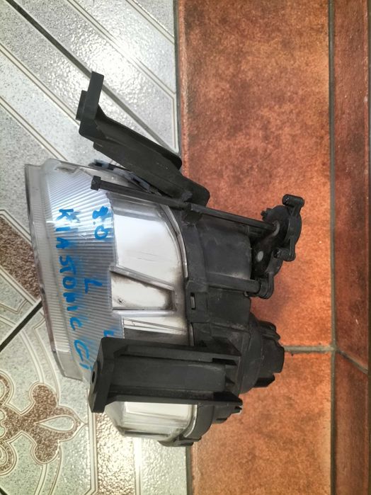 Kia Stonic GT lift halogen LED lewy