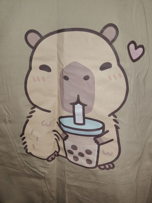 Podkoszulek z nadrukiem kapibary