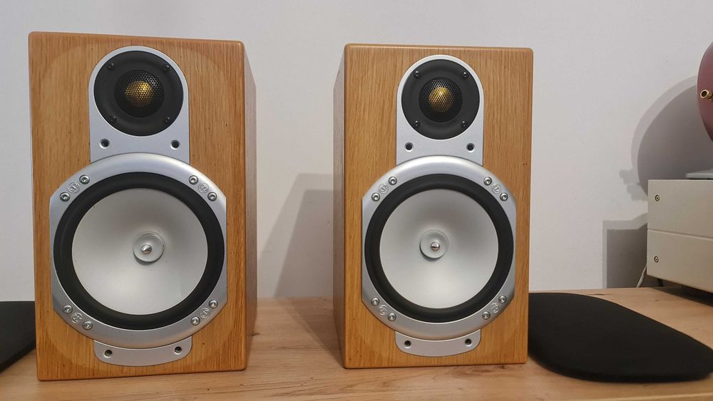 MONITOR AUDIO SILVER RS1 Kolumny Podstawkowe