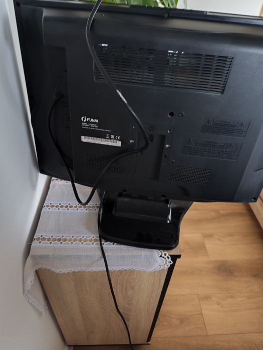 Telewizor z pilotem FUNAI LCD 20cali