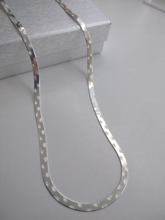 Srebrny łańcuszek taśma srebro 925 długość 42 cm  750