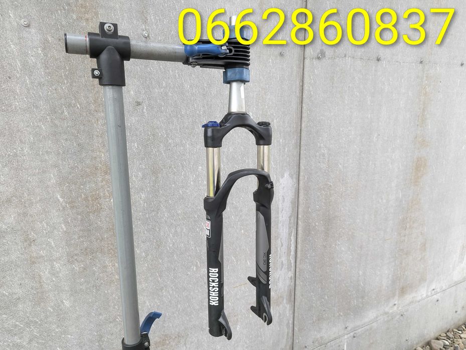 Вилка RockShox XC30