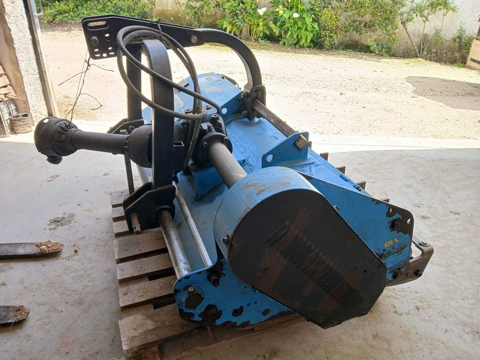 Triturador de martelos Agricom