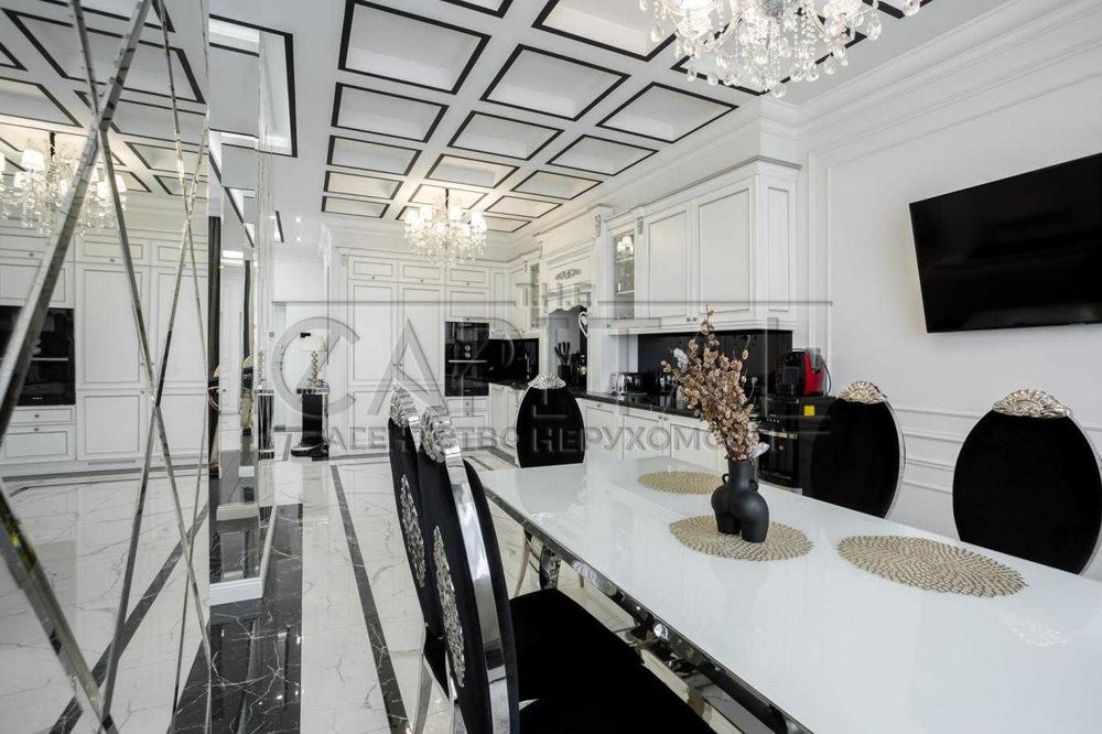 Продаж квартири, ЖК “Royal Tower”, вул. Саксаганського