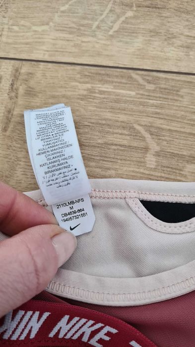 Top sportowy, Stanik sportowy NIKE. Rozmiar M 38. Różowy pudrowy