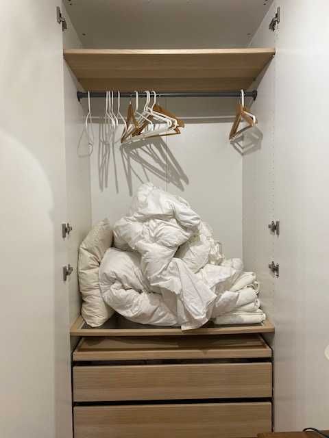 Roupeiro Branco com 2 portas