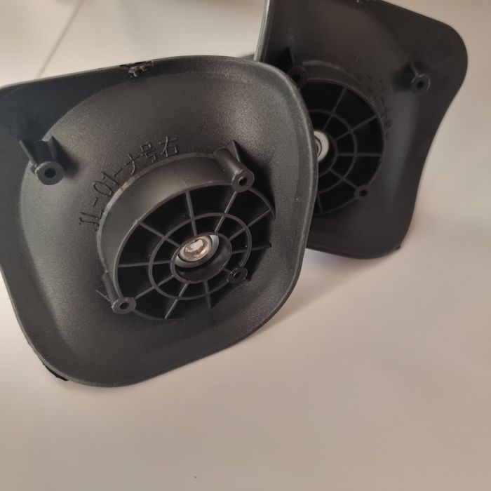 Zestaw wymiennych kółek do walizki czarne W041 Koła do walizki