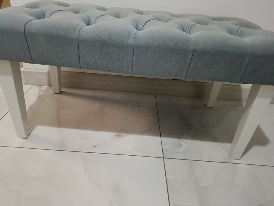 Ławka popielata,pikowana