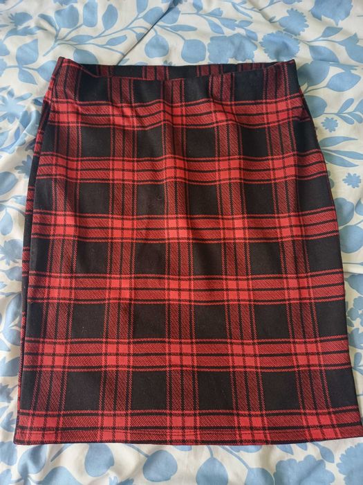 Spódnica w kratkę