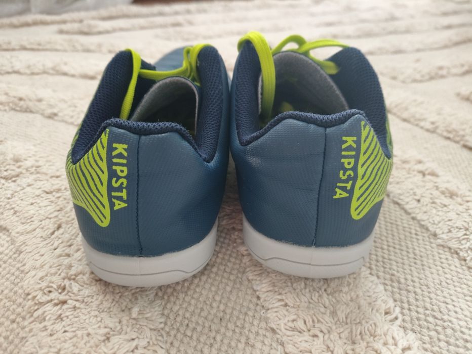 Buty halówki r 37 Kipsta