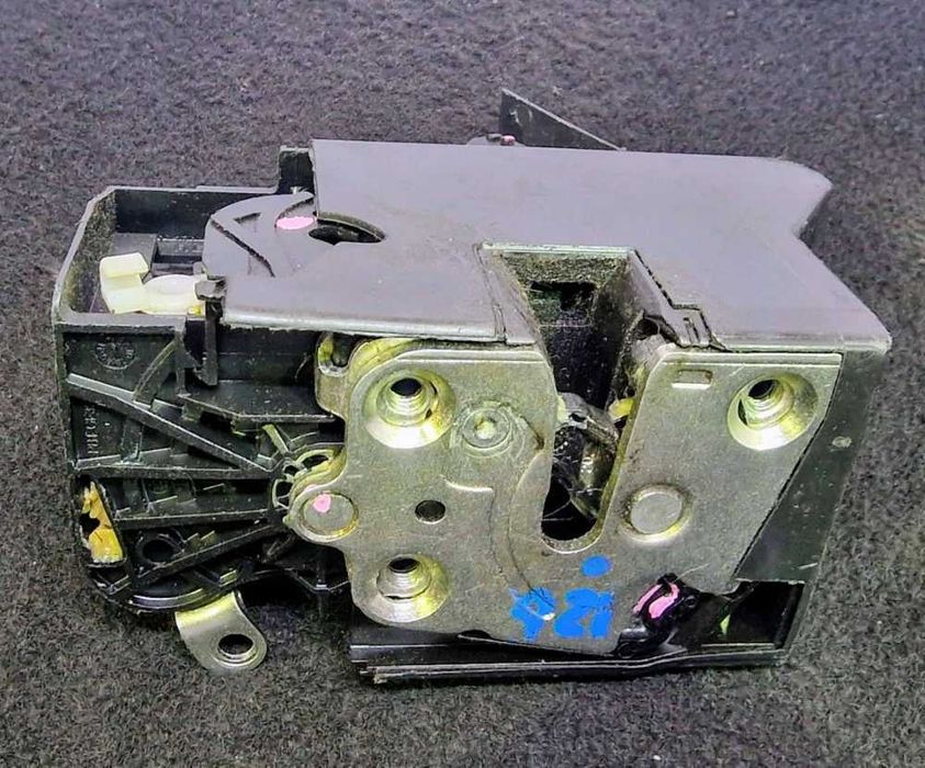 Fechadura / Fecho Porta Frente Direito 805026816RF - DACIA SANDERO II