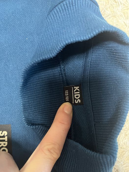 Свитшот на мальчика 123-128