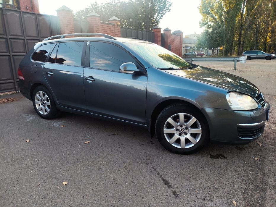 Volkswagen Golf Variant 2008р.1.6