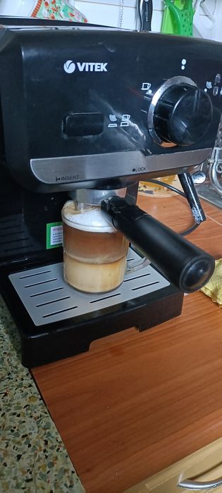 Продам кофеварка