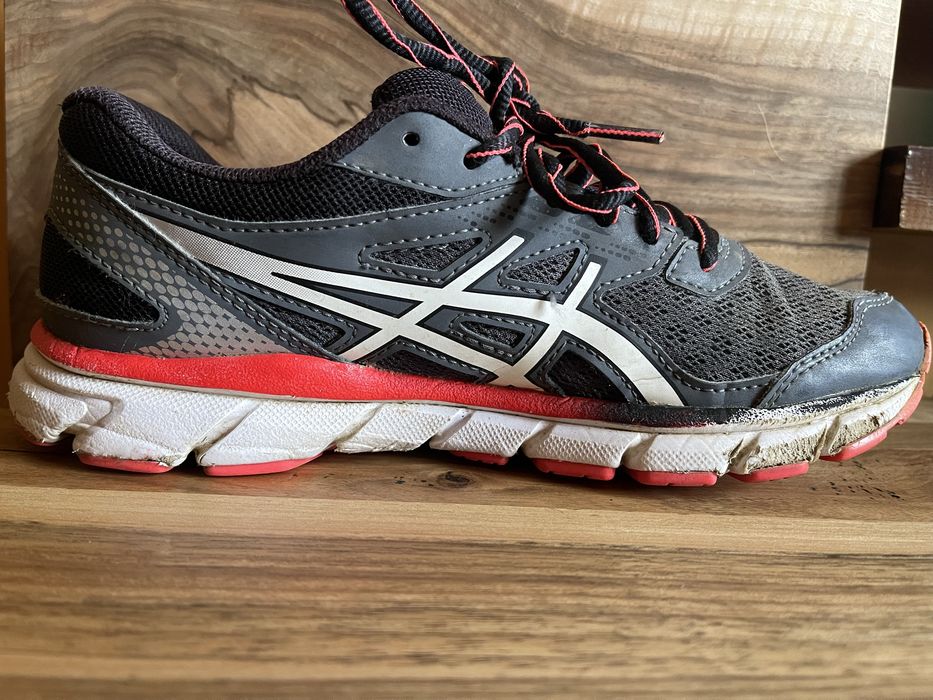 Красовки асікс asics gel-windhawk 3