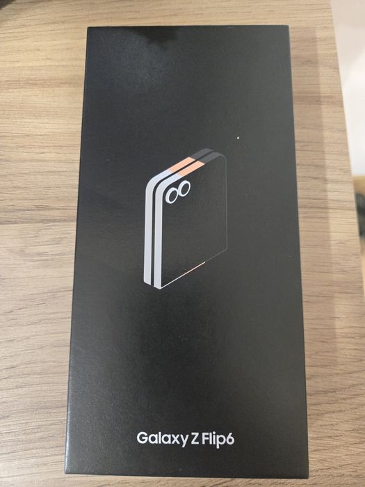 Samsung galaxy flip 6