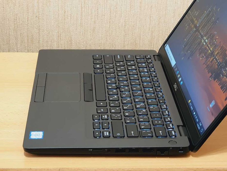 Сучасний Dell Latitude 5401 Intel Core i5-9300H RAM16Gb Батарея 5годин