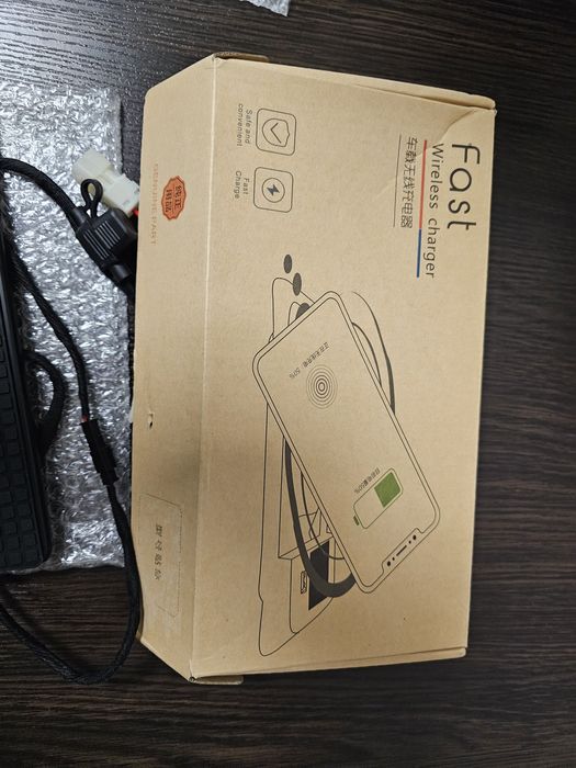 Бездротова зарядка для BMW X3 F25.