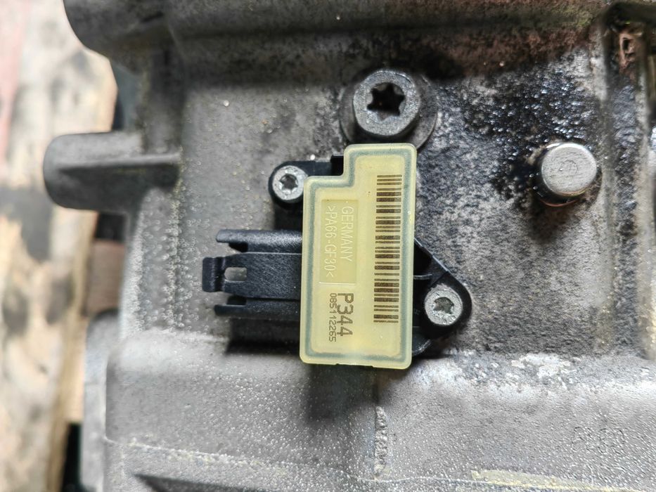 Caixa de velocidades Manual BMW Serie 1 /3/4/ 116/118 /318 GS6-17 DG