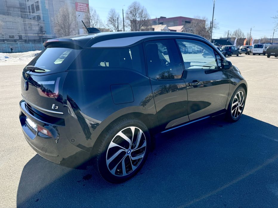 BMW i3 (2018)(33,2kWh)