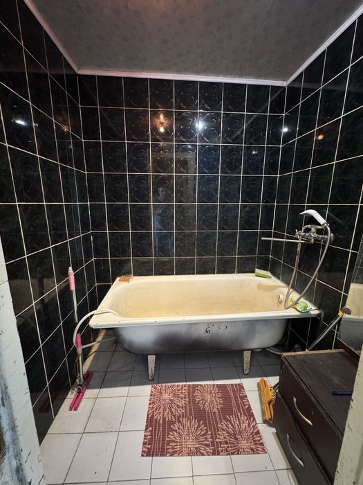 Продам 3 кім квартиру, площа 66,45 м.кв, на Карачунах