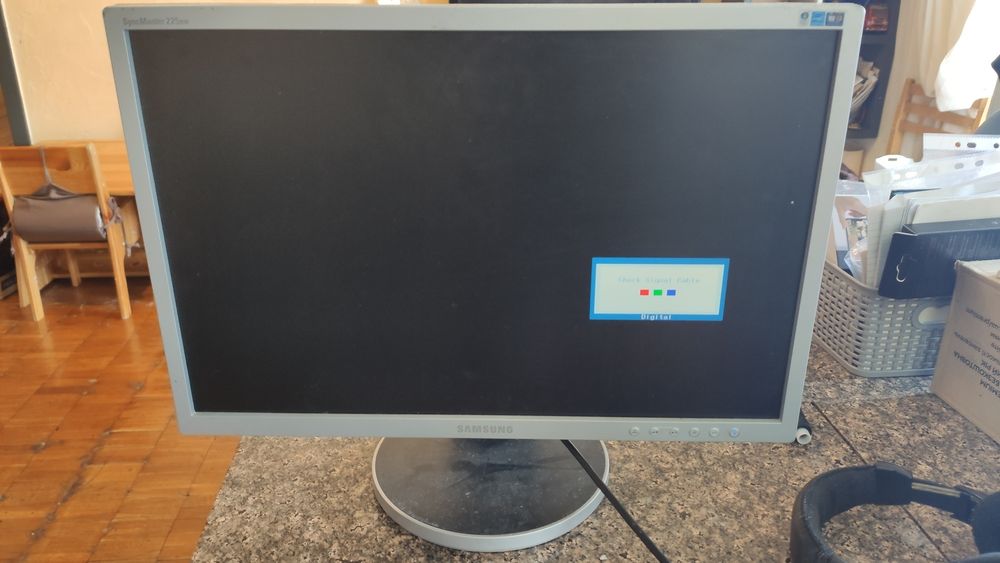 Монитор Samsung 22" SyncMaster 225bw DVI, VGA рабочий но