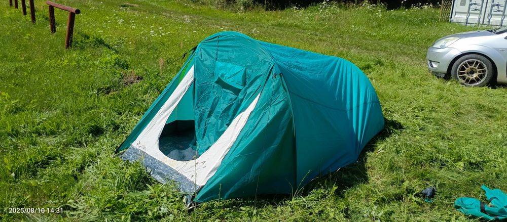 Namiot 2 osobowy prawie nowy