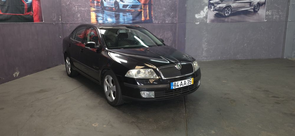 Skoda Octavia 2.0 TDI Highline Nacional
