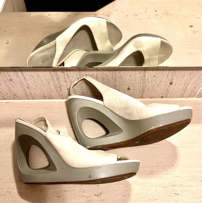 Sandálias Nine Wesr