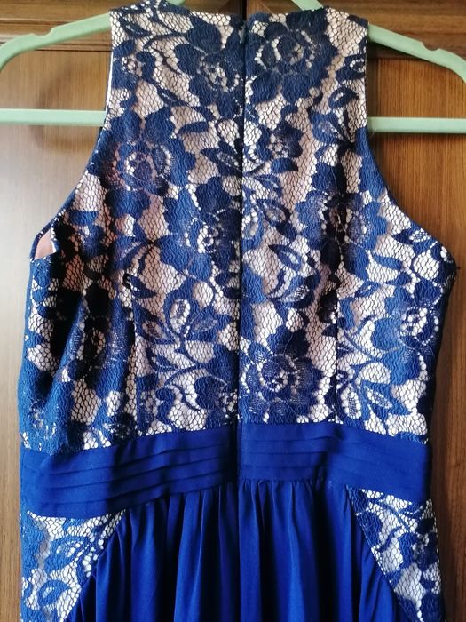 Sukienka midii na wesele