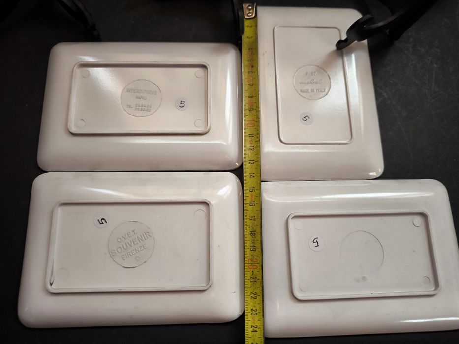 Travessas em plástico decorativa