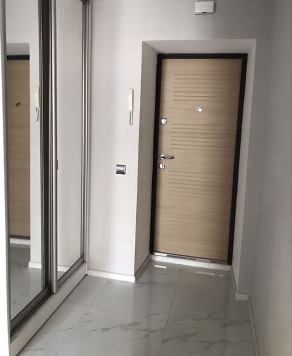 Оренда 1 кім просп. Злуки