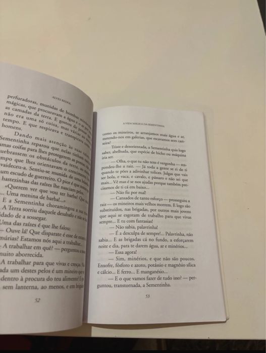 A vida mágica da sementinha, de alves redol