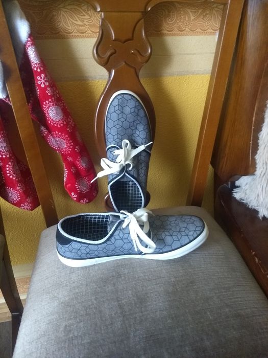 Продам мокасини кеди з Європи