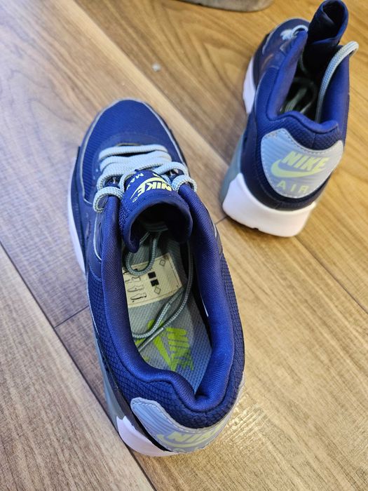 Nike Air Max 36 granat