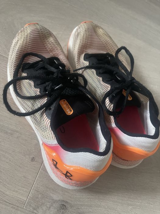 Under armour buty sportowe rozm. 37,5