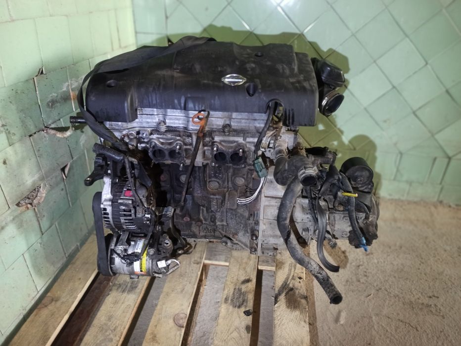 Двигун мотор двигатель QG18 1.8 16v Nissan Sunny Almera Primera Sentra