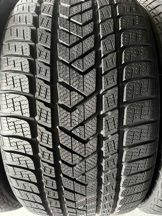 265/30/20 R20 Pirelli SottoZero 3 4шт  зима
