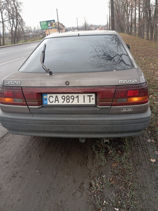 Продається Автомобіль Мазда 626
