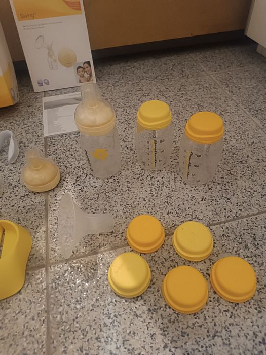 Bomba elétrica de amamentação - Modelo Swing da Medela