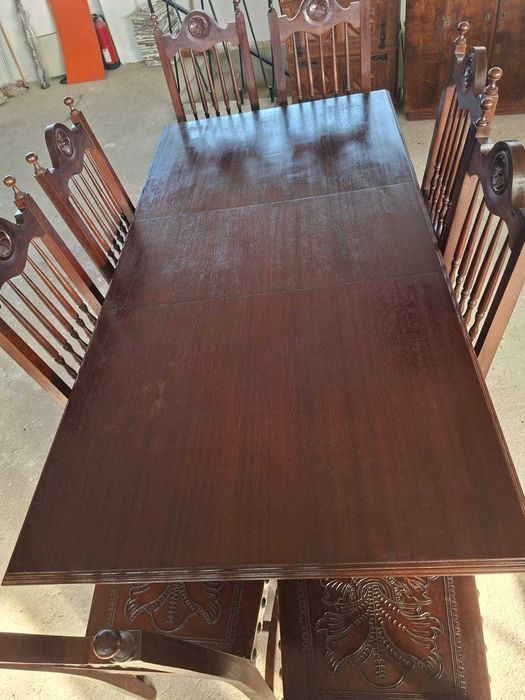 Mesa de sala rústica + 8 cadeiras