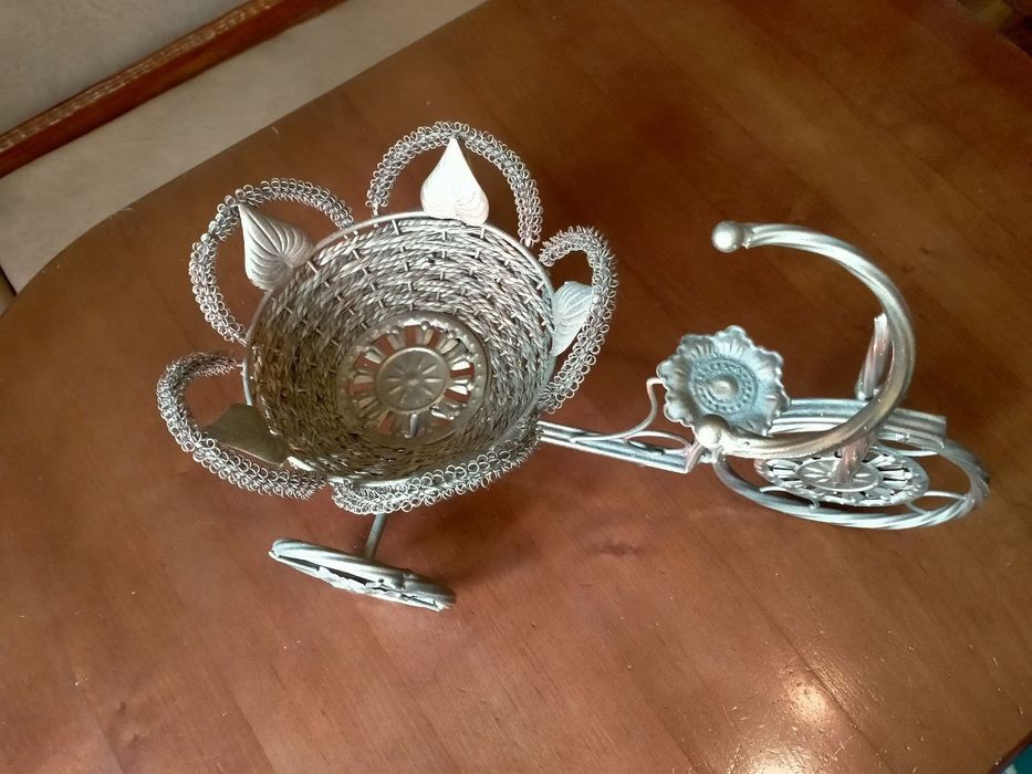 Підставка під вино, квіти