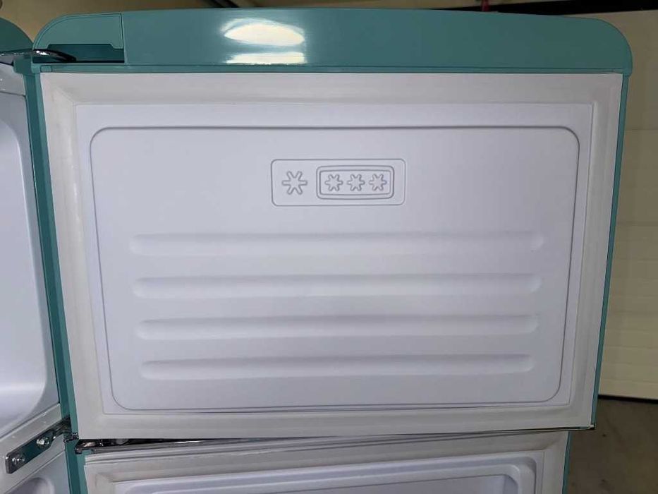 Lodówka dwudrzwiowa Amica VD 1442 AL