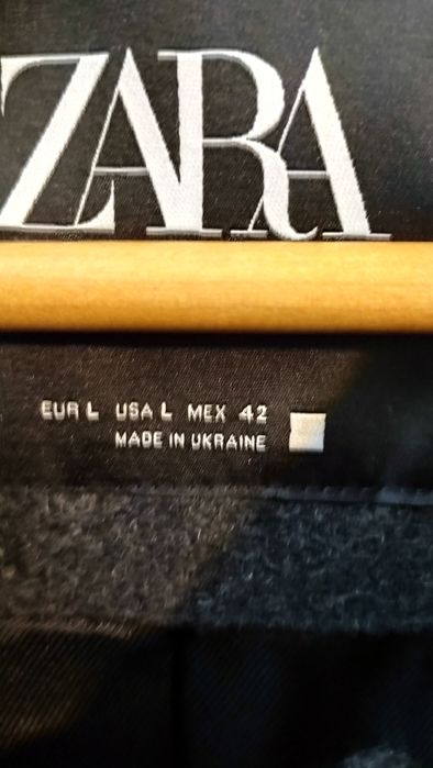 Sobretudo de homem cinzento